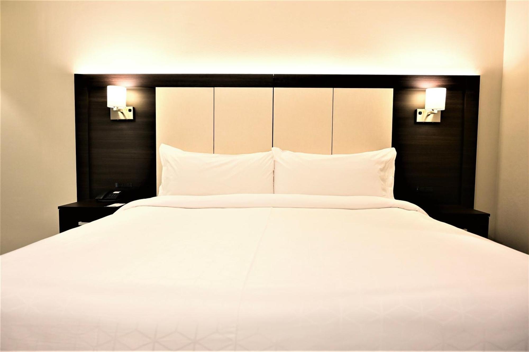 Holiday Inn Express Rosario By Ihg Luaran gambar
